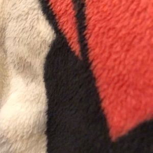 Meet your Posher, Valentina🚮